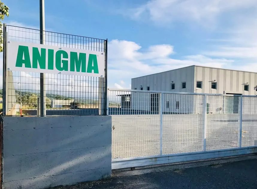 Sede e stabilimento di produzione di ANIGMA srl a Feroleto Antico (CZ)